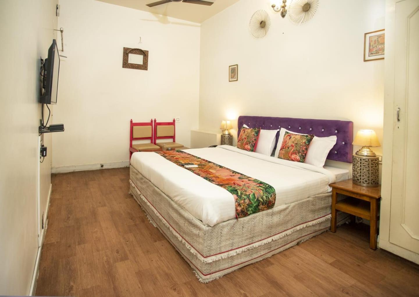 Hotel Pink Palace Jaipur Ngoại thất bức ảnh