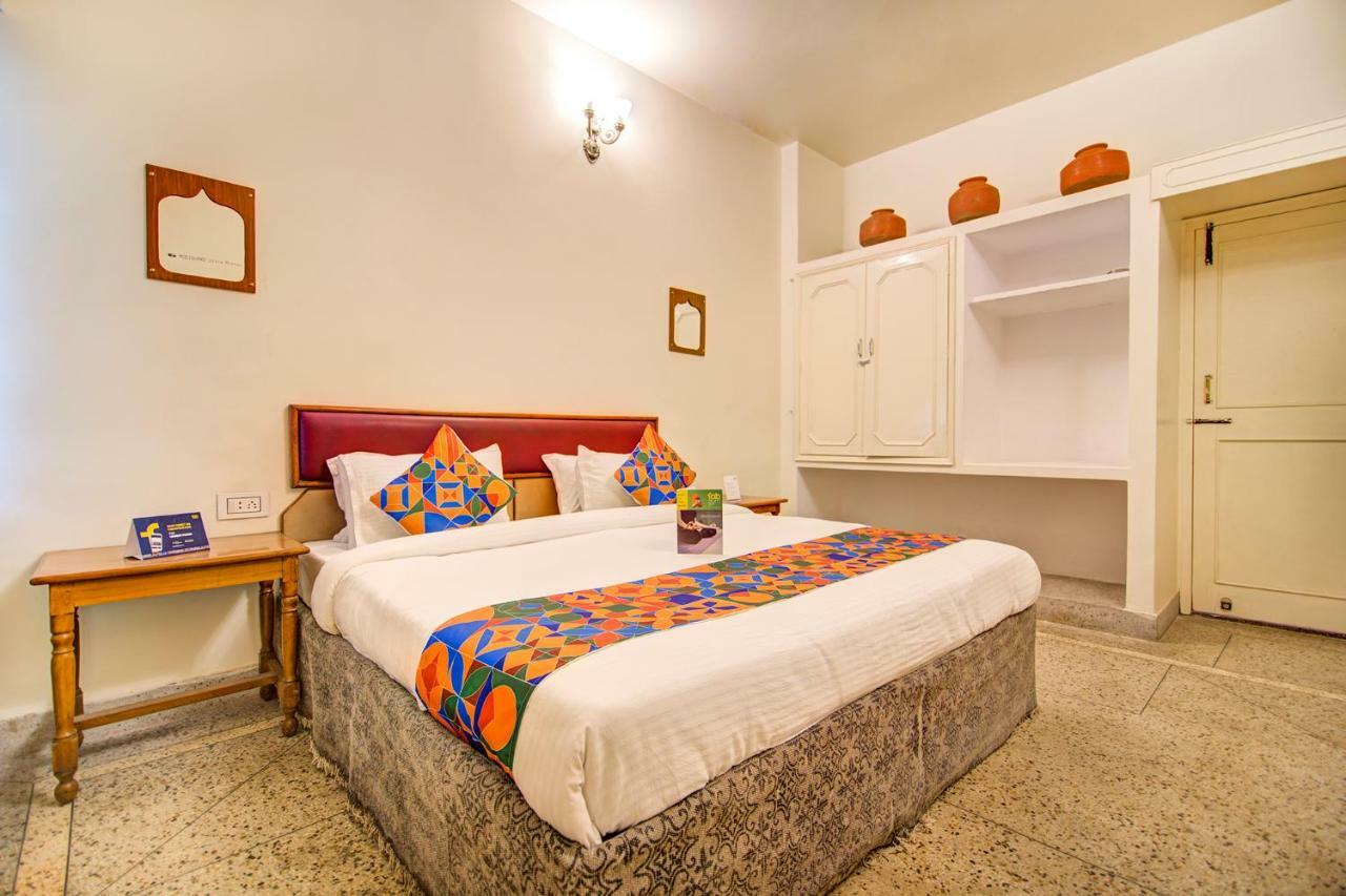 Hotel Pink Palace Jaipur Ngoại thất bức ảnh